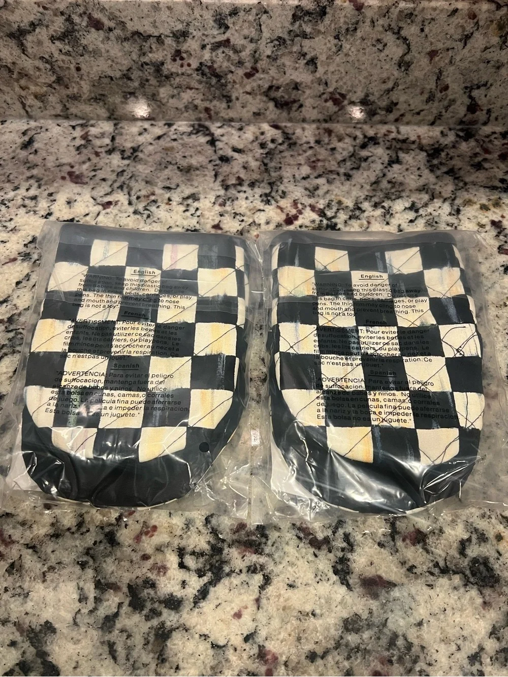 MacKenzie-Childs Courtly Check Mini Oven Mitts. Set of 2. New in packages.